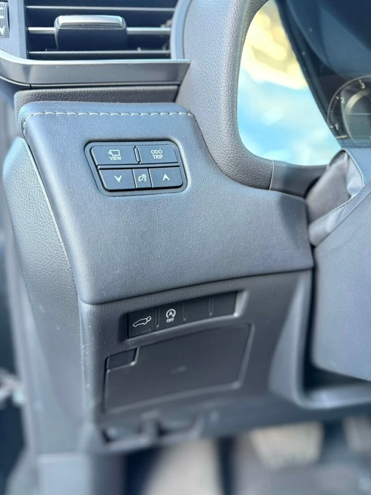 2024 Lexus LX 4th Gen - Image 21 of 21