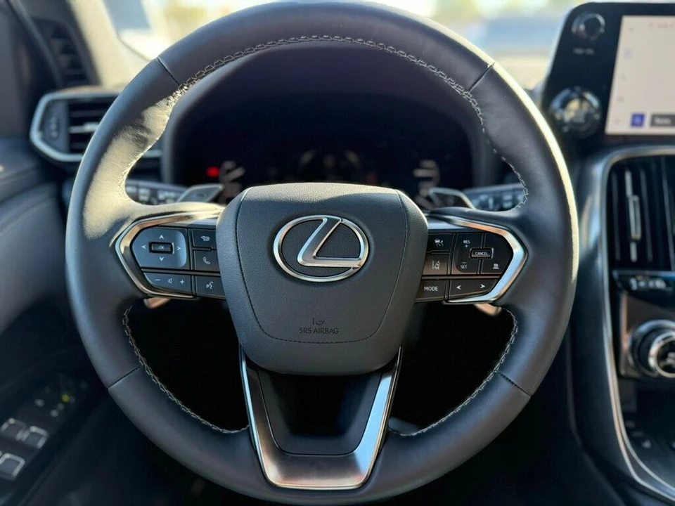 2024 Lexus LX 4th Gen - Image 11 of 21