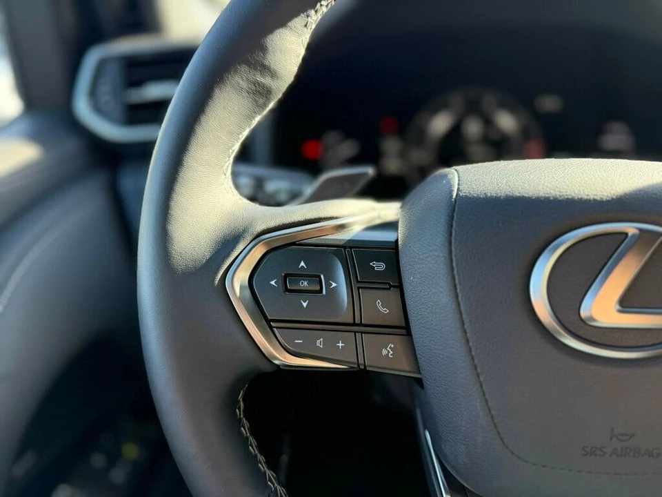 2024 Lexus LX 4th Gen - Image 12 of 21