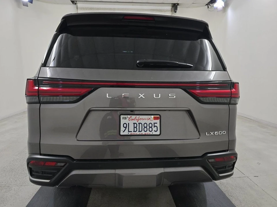 2024 Lexus LX 4th Gen - Image 5 of 16