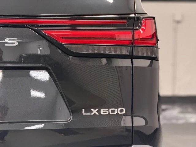 2024 Lexus LX 4th Gen - Image 14 of 31