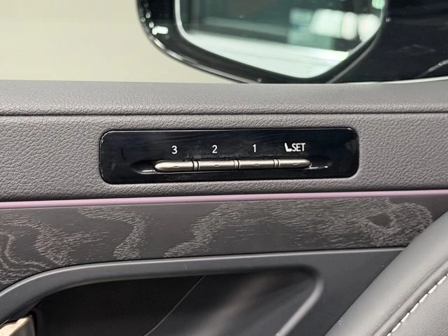2024 Lexus LX 4th Gen - Image 21 of 31
