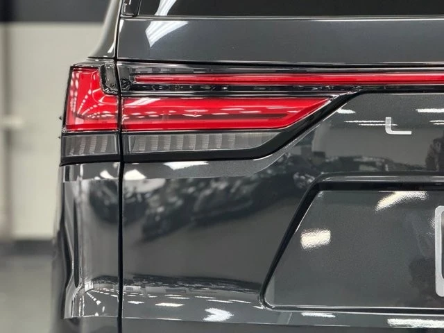 2024 Lexus LX 4th Gen - Image 13 of 31