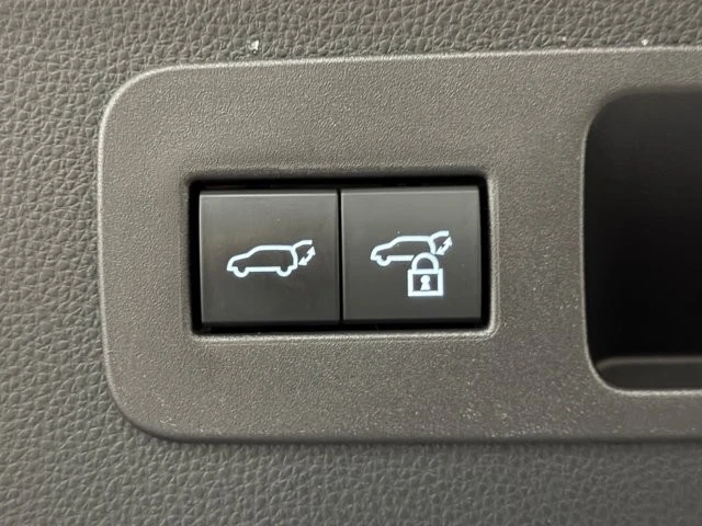 2024 Lexus LX 4th Gen - Image 16 of 31