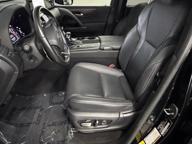 2024 Lexus LX 4th Gen - Image 23 of 31