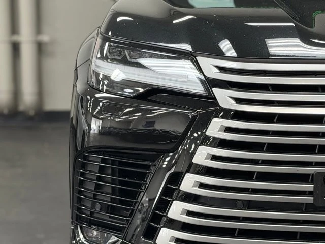 2024 Lexus LX 4th Gen - Image 8 of 31
