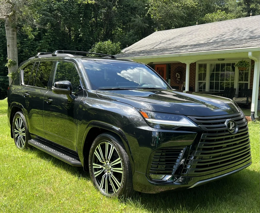 2024 Lexus LX 4th Gen - Image 15 of 31