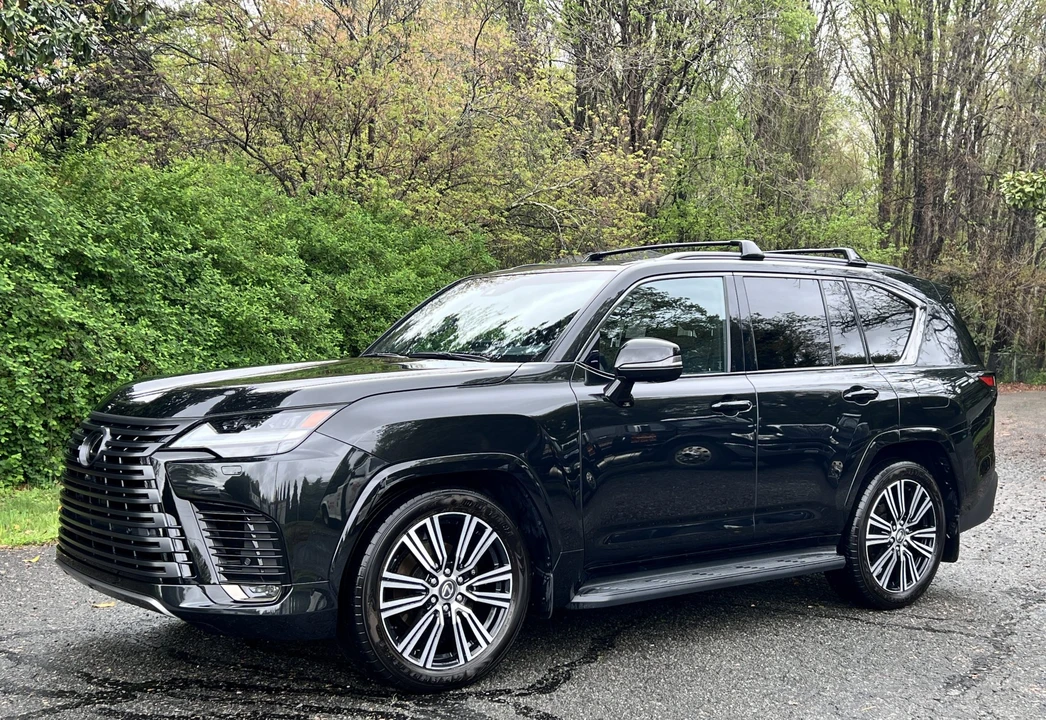 2024 Lexus LX 4th Gen - Image 11 of 31