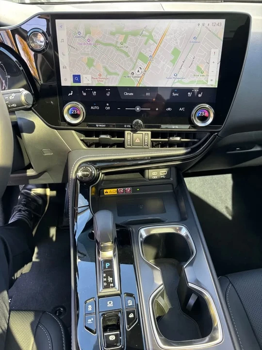 2024 Lexus NX 2nd Gen - Image 8 of 10
