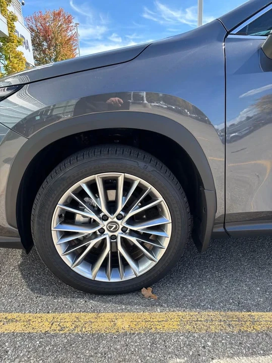 2024 Lexus NX 2nd Gen - Image 5 of 10