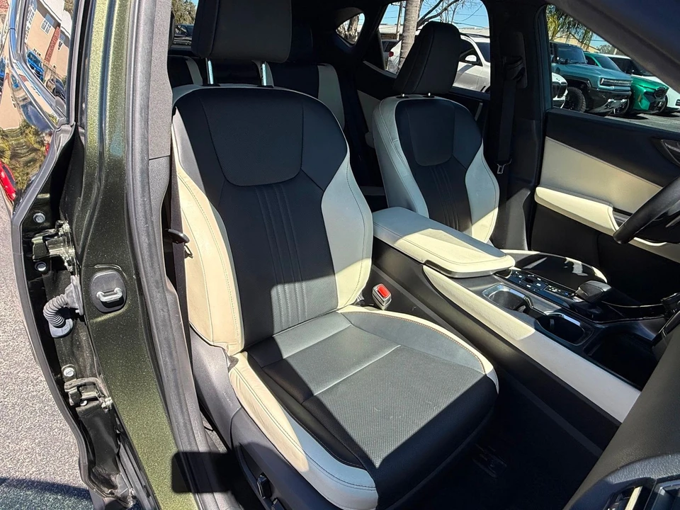 2024 Lexus NX 2nd Gen - Image 8 of 12