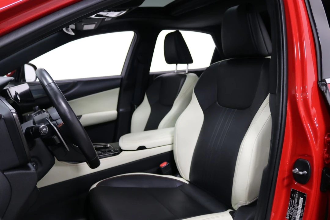 2024 Lexus NX 2nd Gen - Image 9 of 12