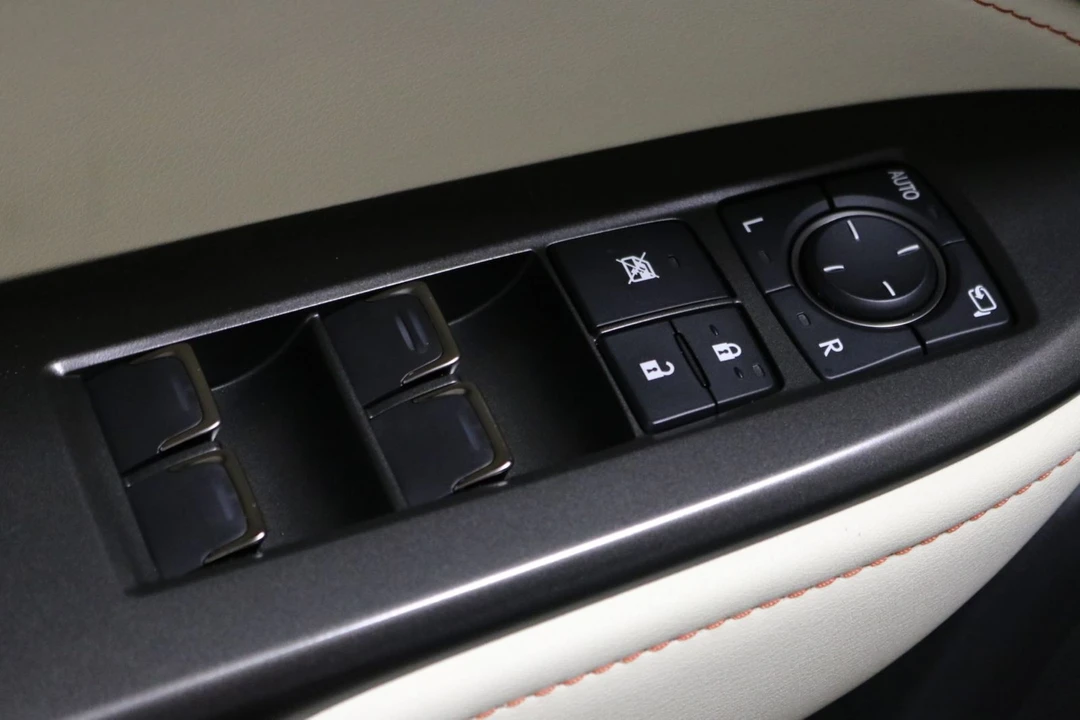 2024 Lexus NX 2nd Gen - Image 12 of 12