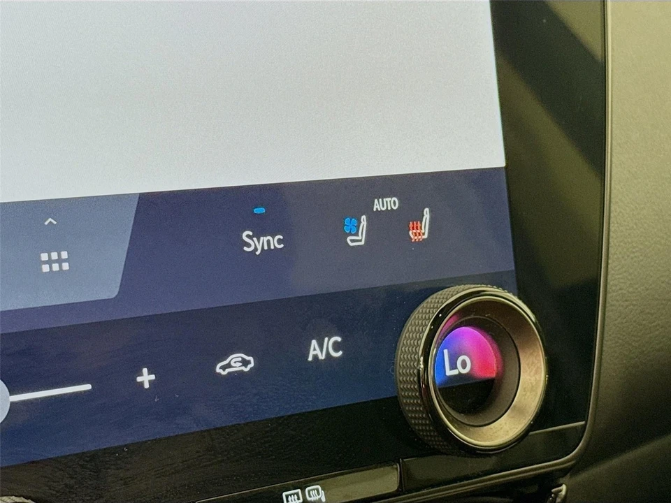 2024 Lexus NX 2nd Gen - Image 19 of 21