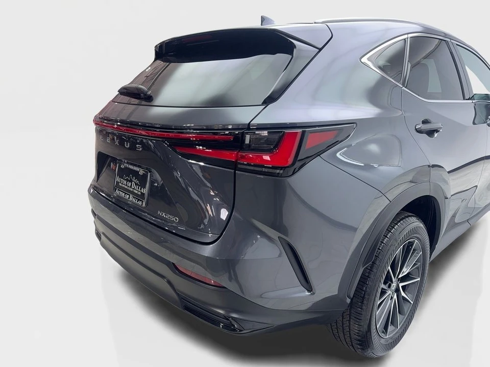 2024 Lexus NX 2nd Gen - Image 18 of 21