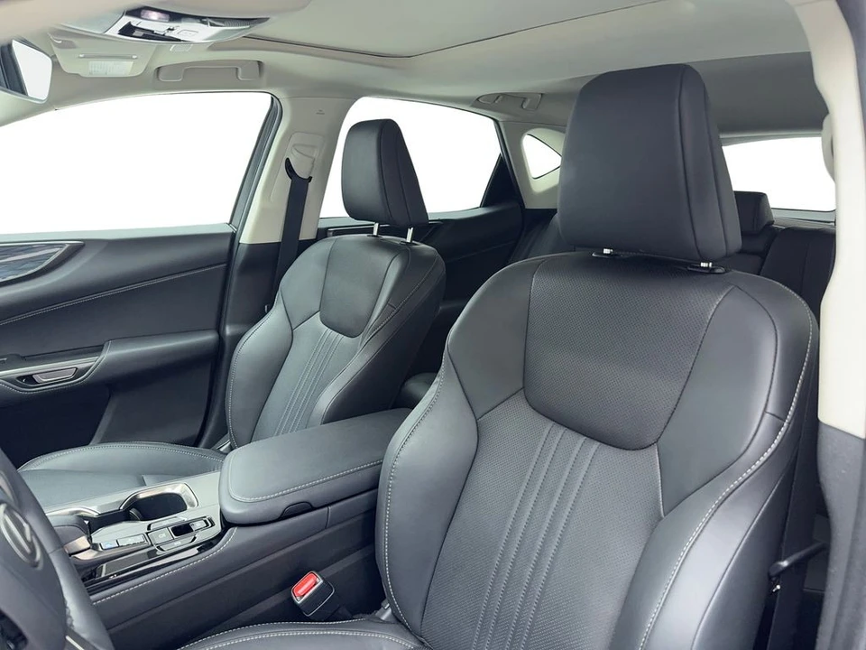 2024 Lexus NX 2nd Gen - Image 17 of 21