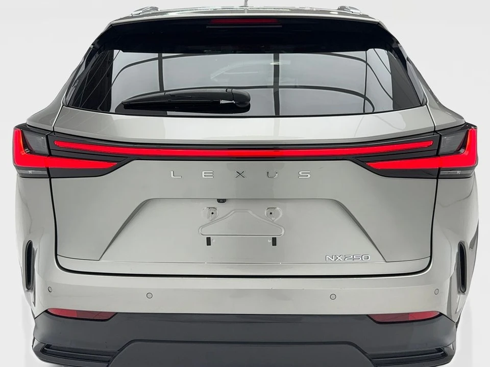 2024 Lexus NX 2nd Gen - Image 11 of 12