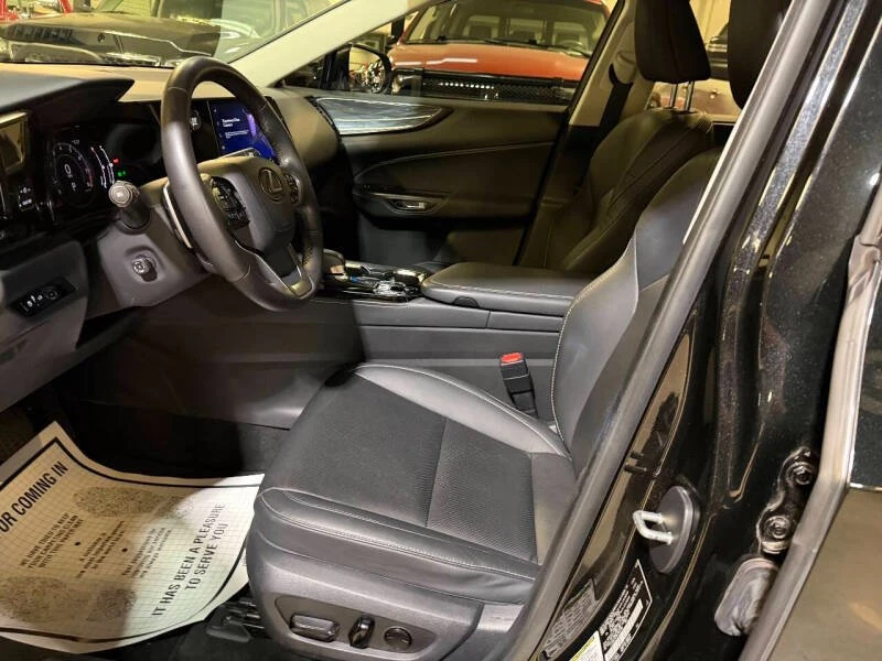 2024 Lexus NX 2nd Gen - Image 15 of 20