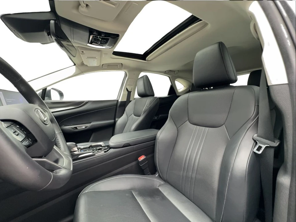 2024 Lexus NX 2nd Gen - Image 19 of 21