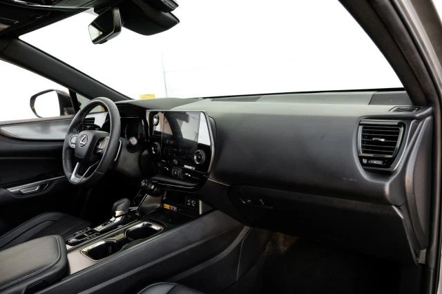 2024 Lexus NX 2nd Gen - Image 16 of 21