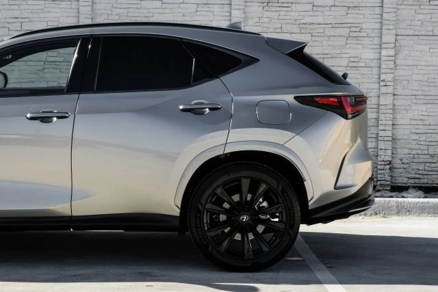 2024 Lexus NX 2nd Gen - Image 15 of 21