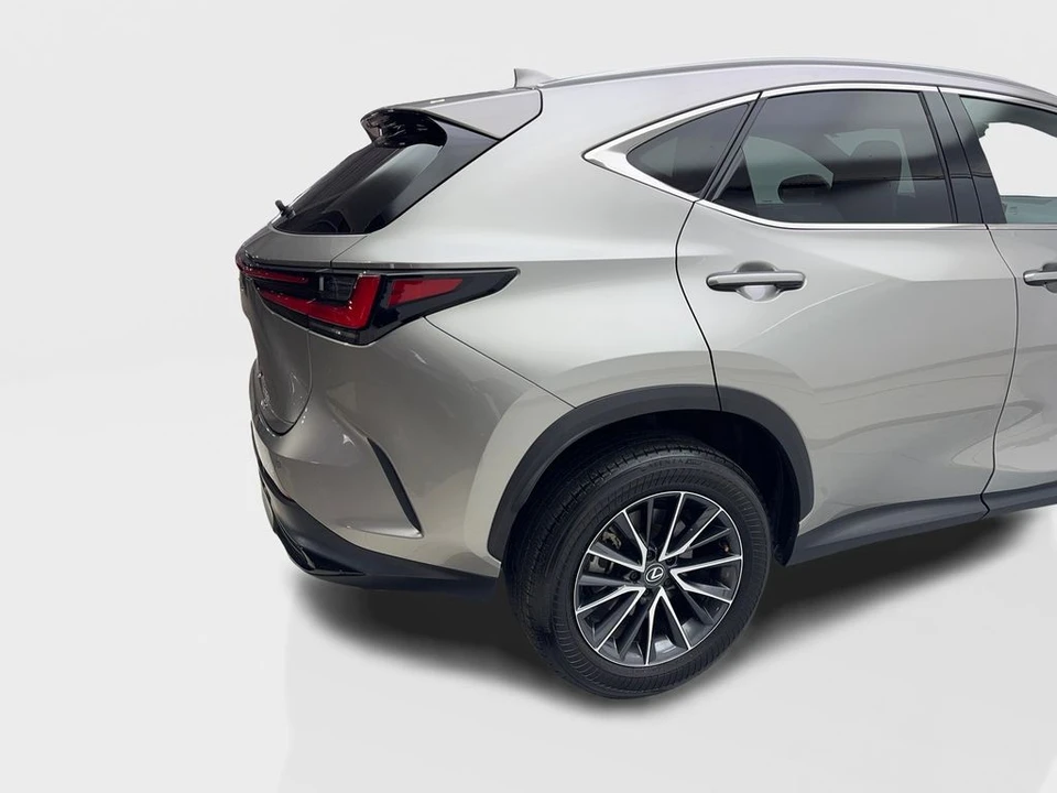 2024 Lexus NX 2nd Gen - Image 17 of 21