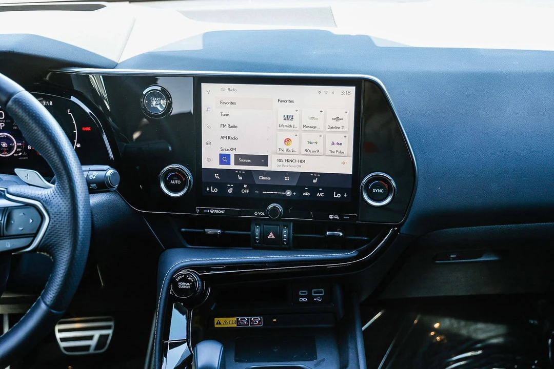 2024 Lexus NX 2nd Gen - Image 11 of 21