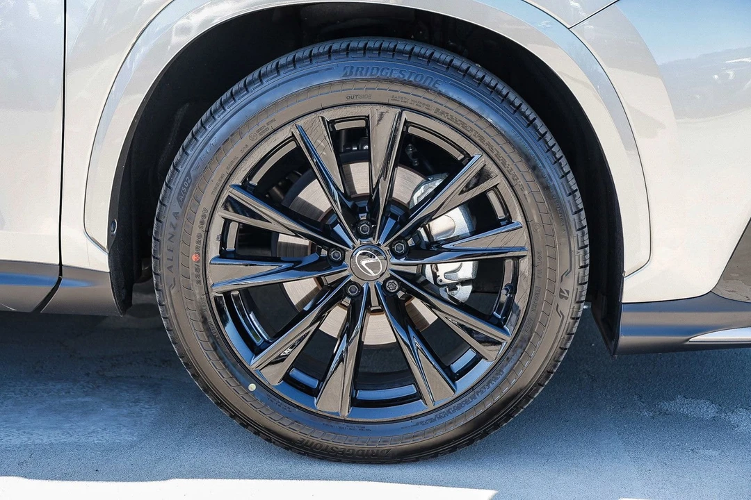 2024 Lexus NX 2nd Gen - Image 9 of 21