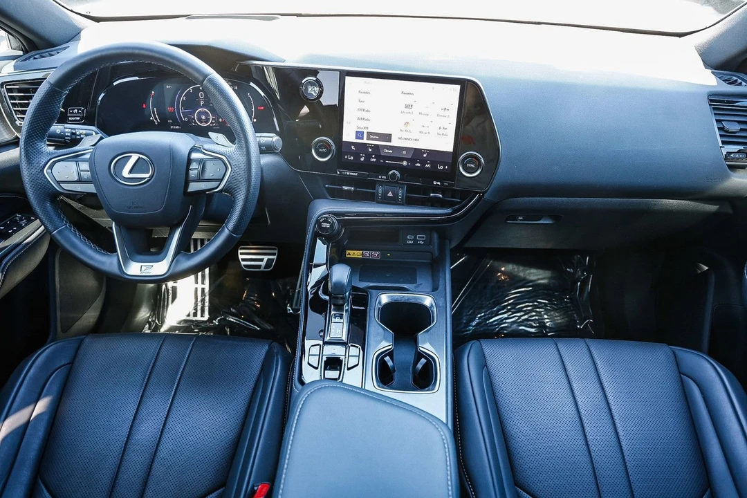 2024 Lexus NX 2nd Gen - Image 10 of 21