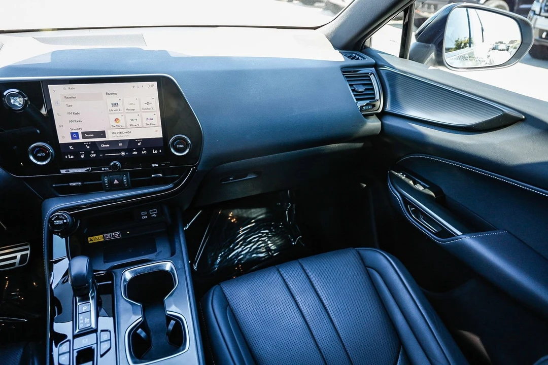 2024 Lexus NX 2nd Gen - Image 15 of 21