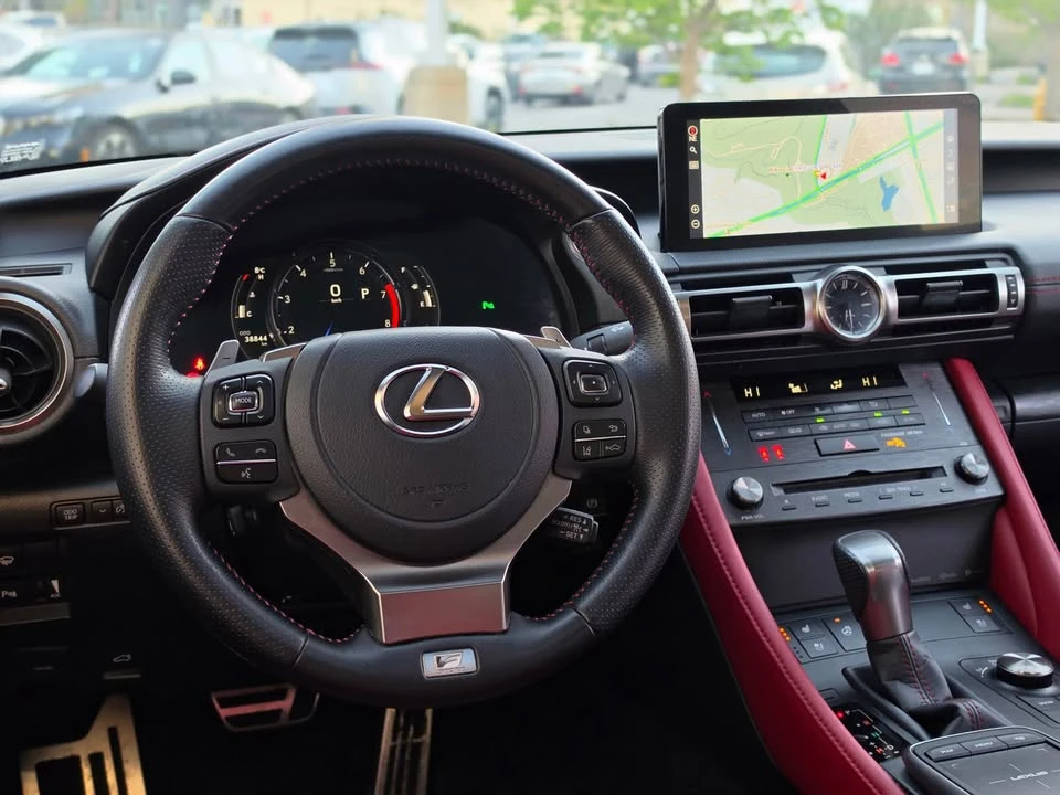 2024 Lexus RC - Image 7 of 13