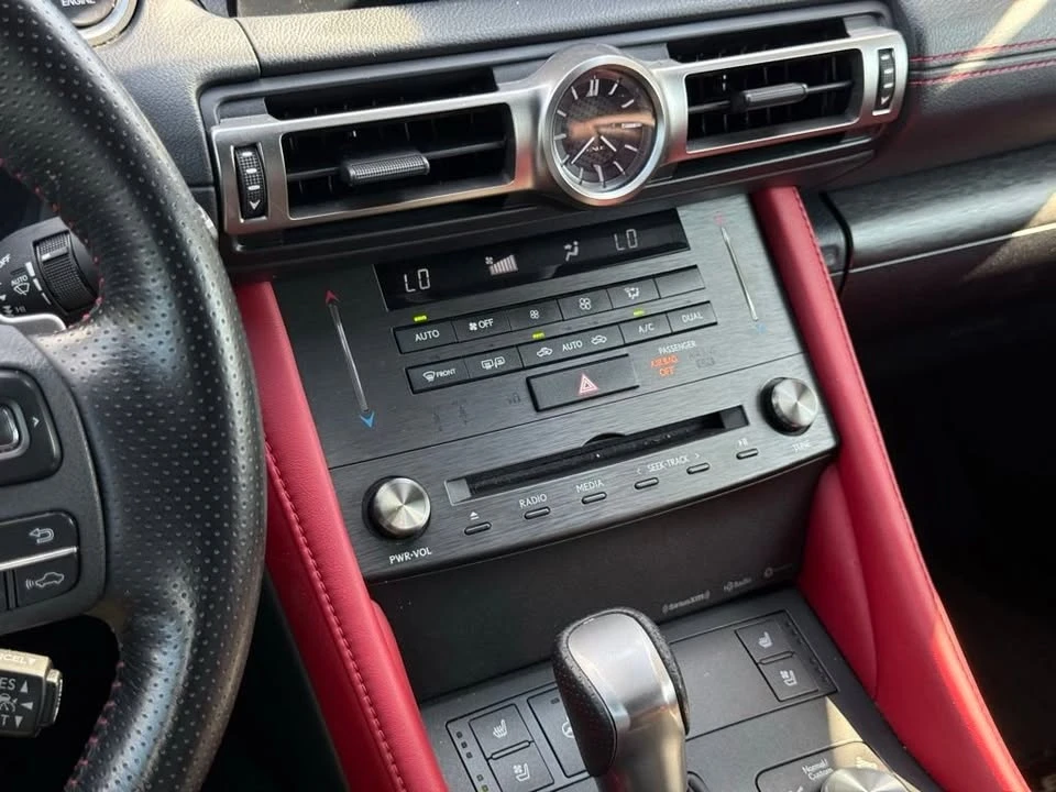 2024 Lexus RC - Image 7 of 20
