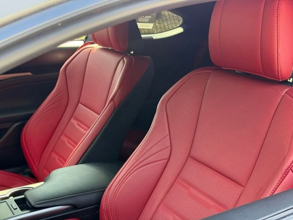 2024 Lexus RC - Image 13 of 20