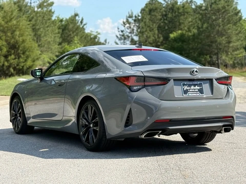 2024 Lexus RC - Image 19 of 20