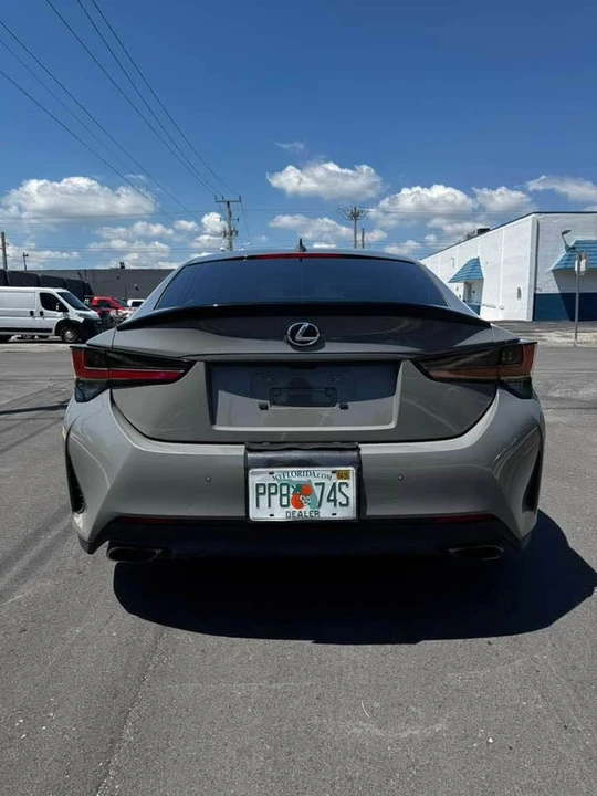 2024 Lexus RC - Image 7 of 10