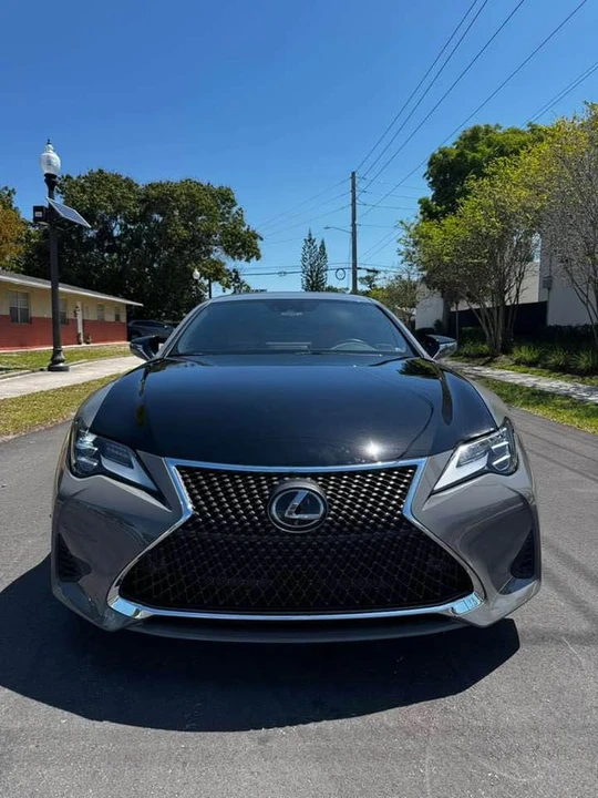 2024 Lexus RC - Image 2 of 10