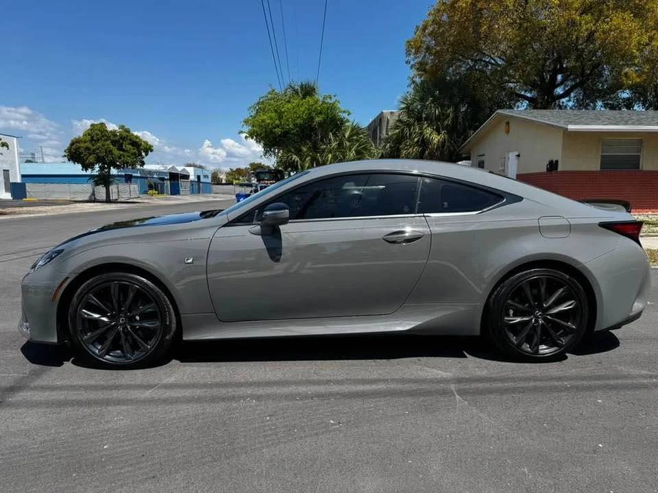 2024 Lexus RC - Image 5 of 10