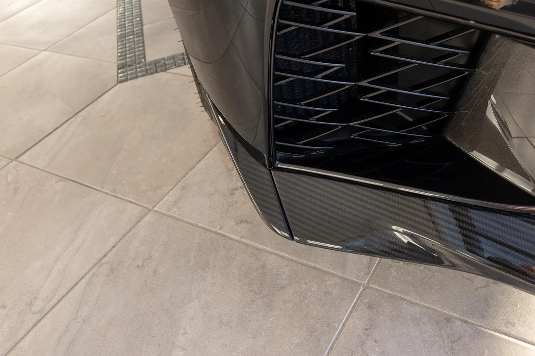 2024 Lexus RC F - Image 17 of 31