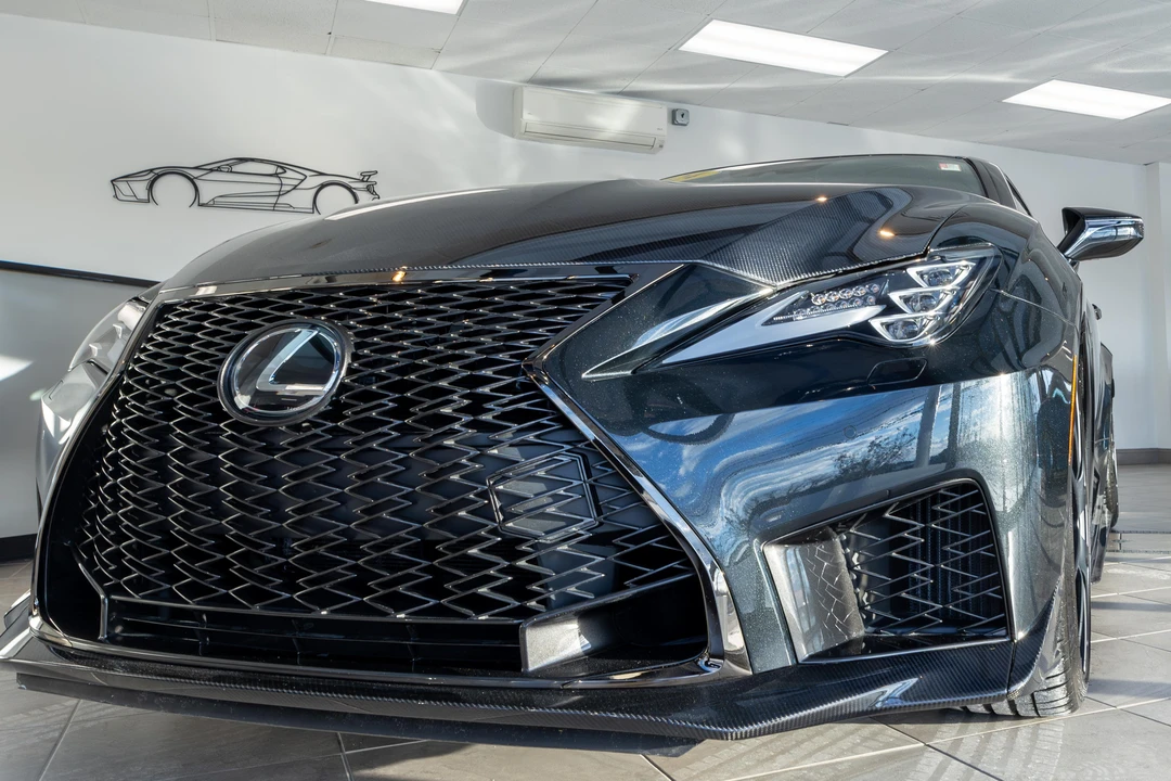 2024 Lexus RC F - Image 26 of 31