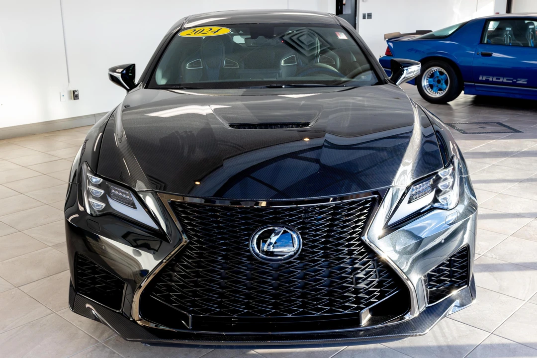 2024 Lexus RC F - Image 2 of 31