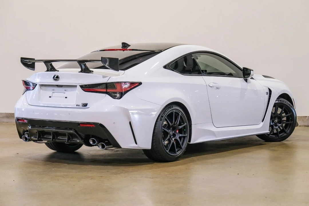 2024 Lexus RC F - Image 6 of 12
