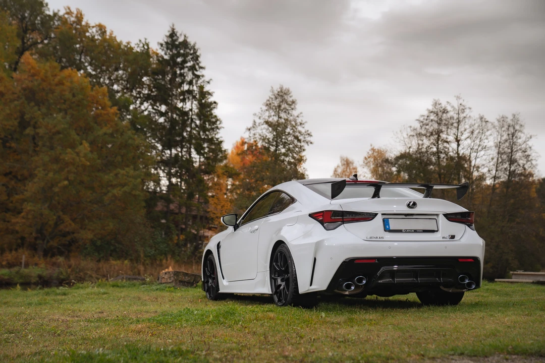 2024 Lexus RC F - Image 5 of 31