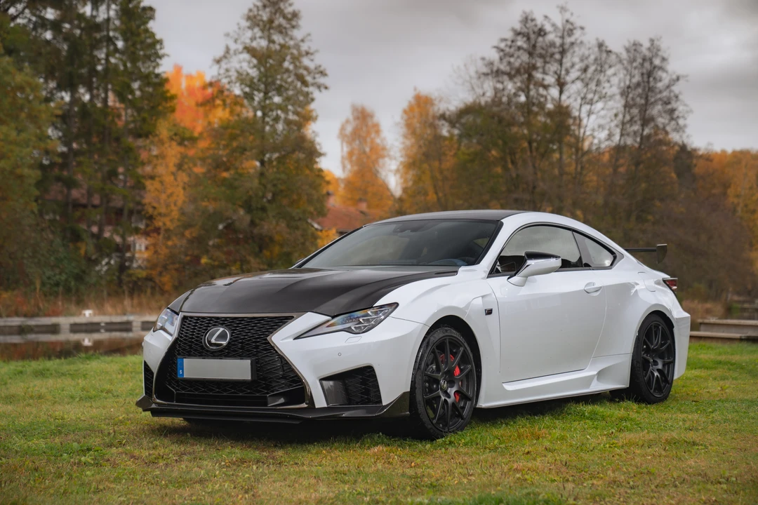 2024 Lexus RC F - Image 3 of 31