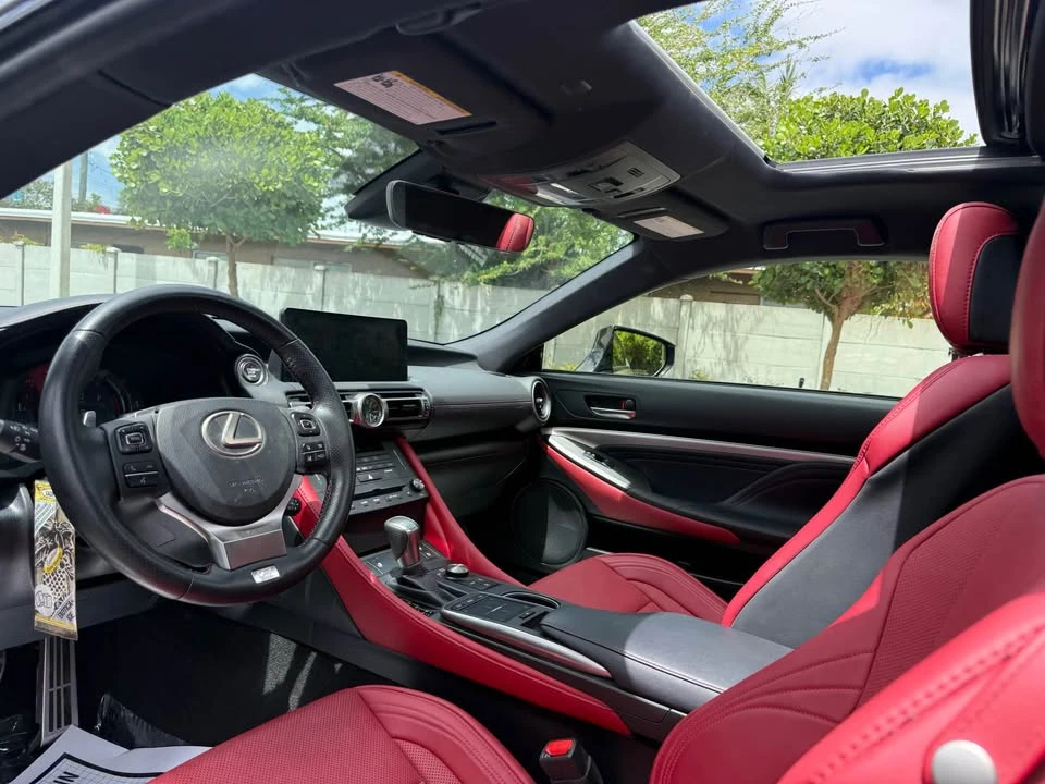 2024 Lexus RC - Image 9 of 13