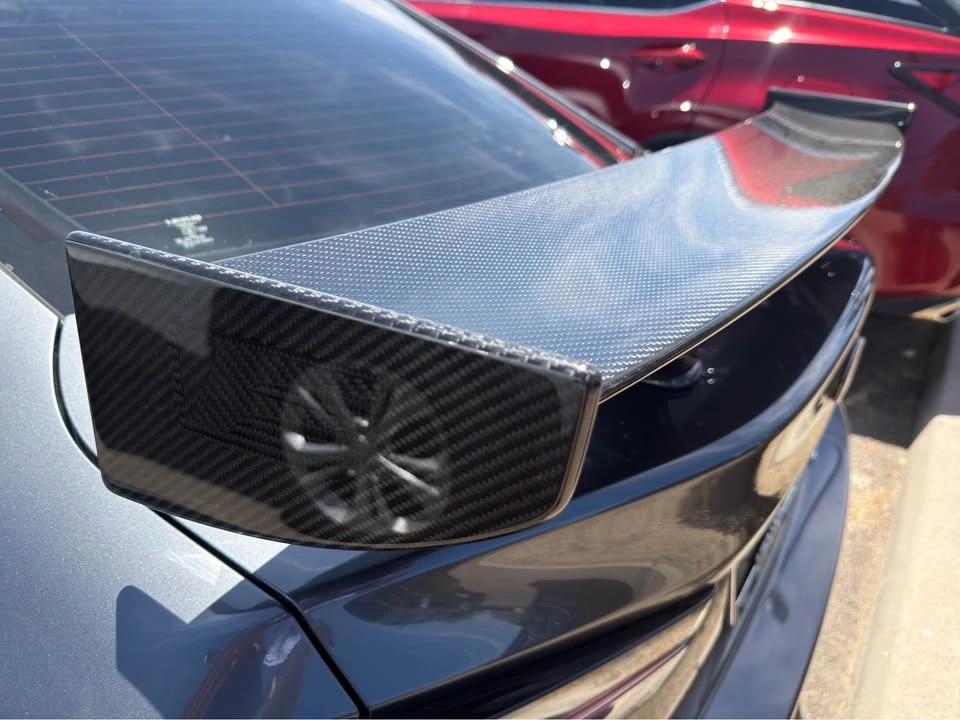 2024 Lexus RC F - Image 7 of 15