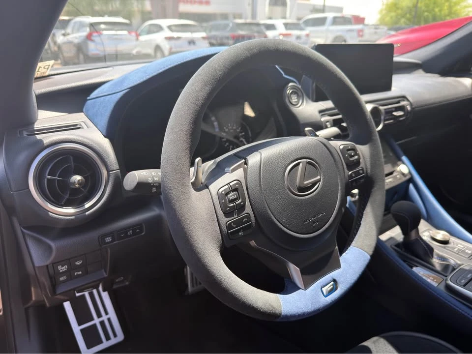 2024 Lexus RC F - Image 10 of 15