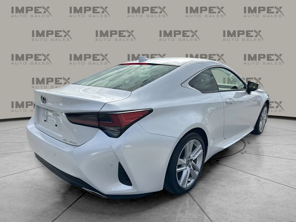 2024 Lexus RC - Image 5 of 12