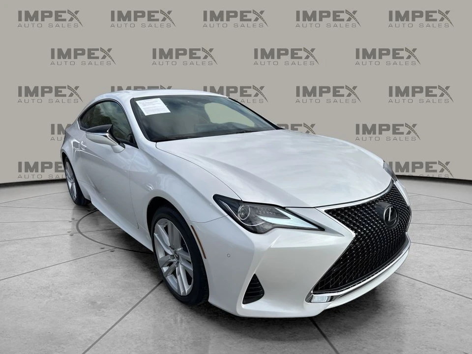 2024 Lexus RC - Image 7 of 12