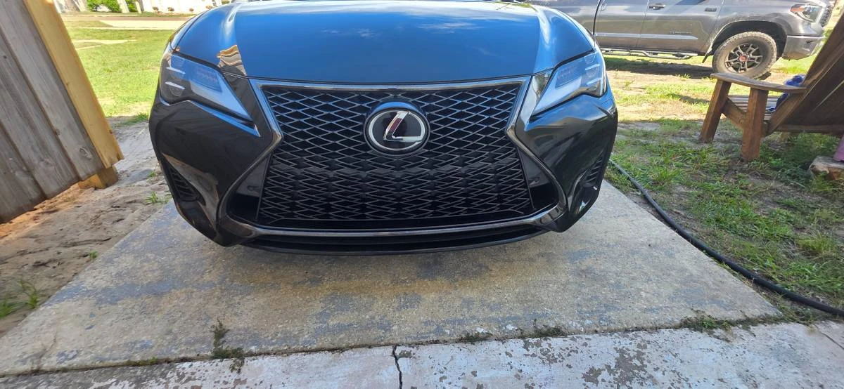 2024 Lexus RC F - Image 8 of 23