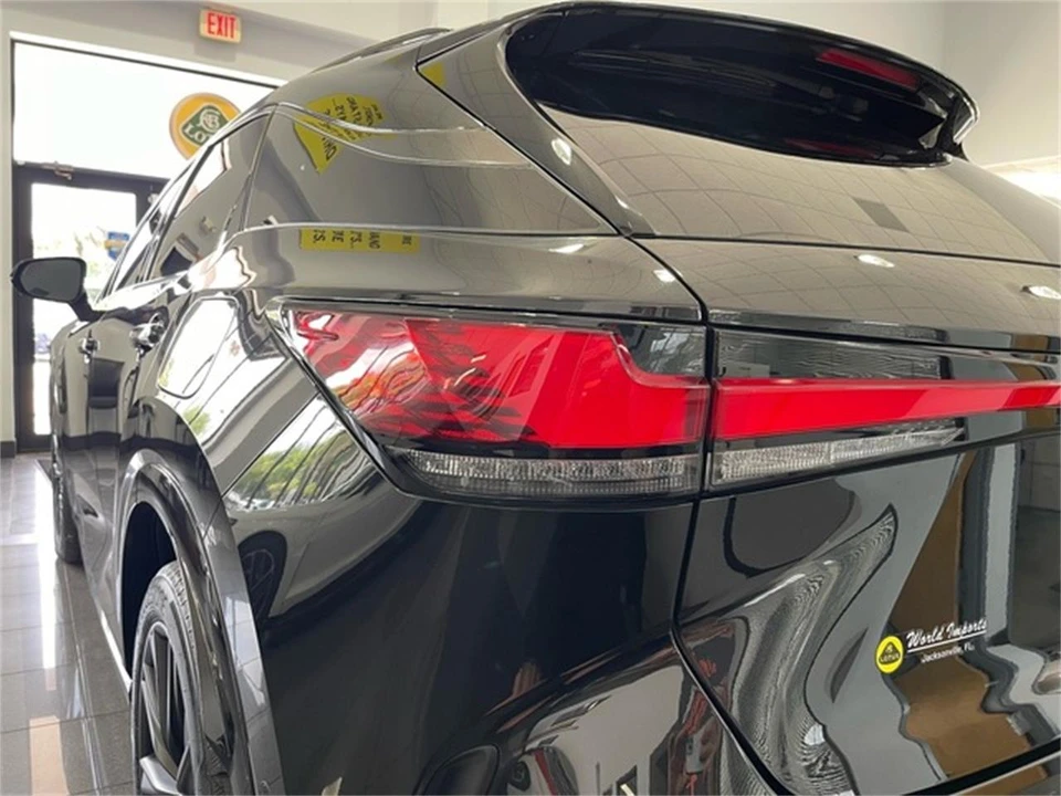 2024 Lexus RX 5th Gen - Image 15 of 31